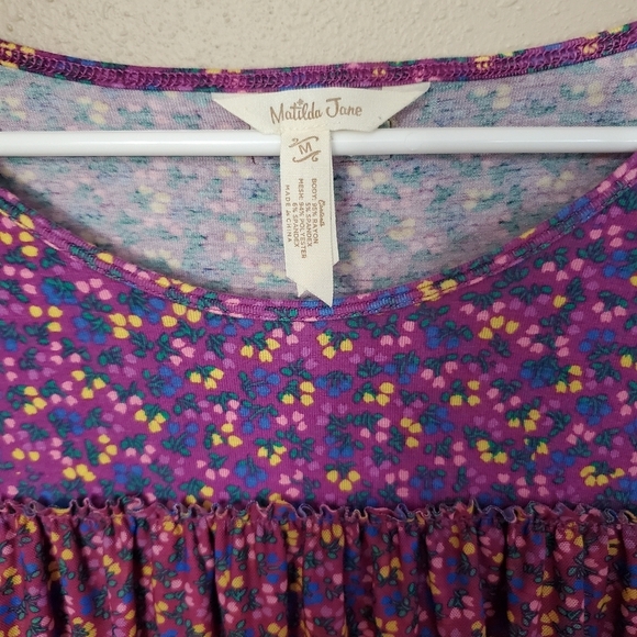 Matilda Jane Walking On A Cloud Purple‎ Floral Top Size Medium Short Sleeve - Picture 2 of 5